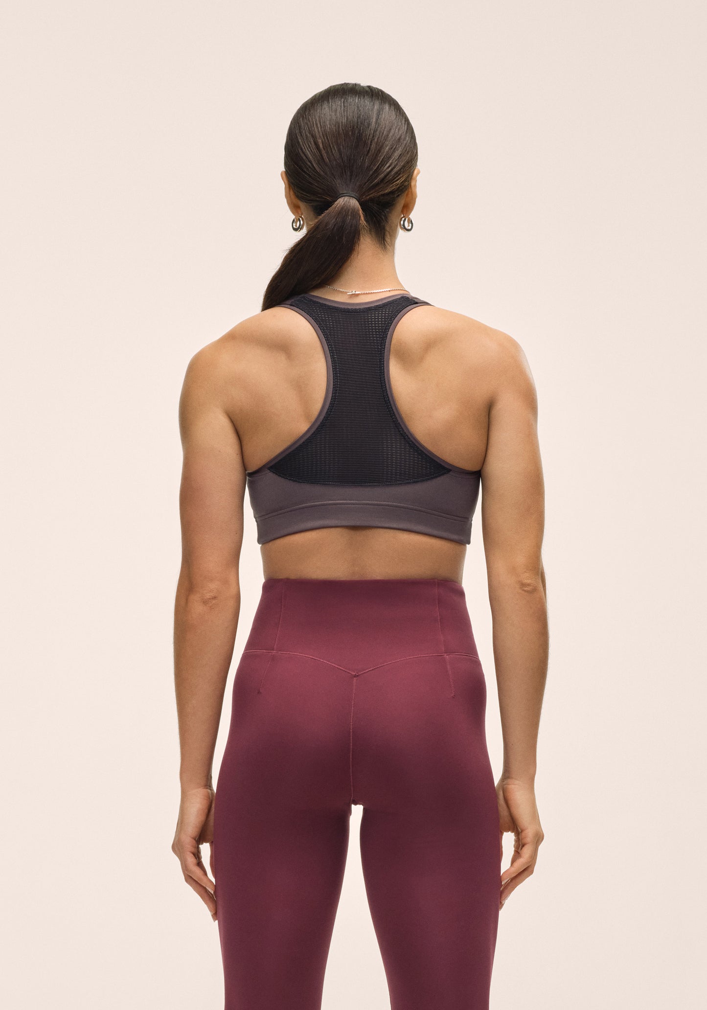 Iconic Sports Bra - Dk Grey