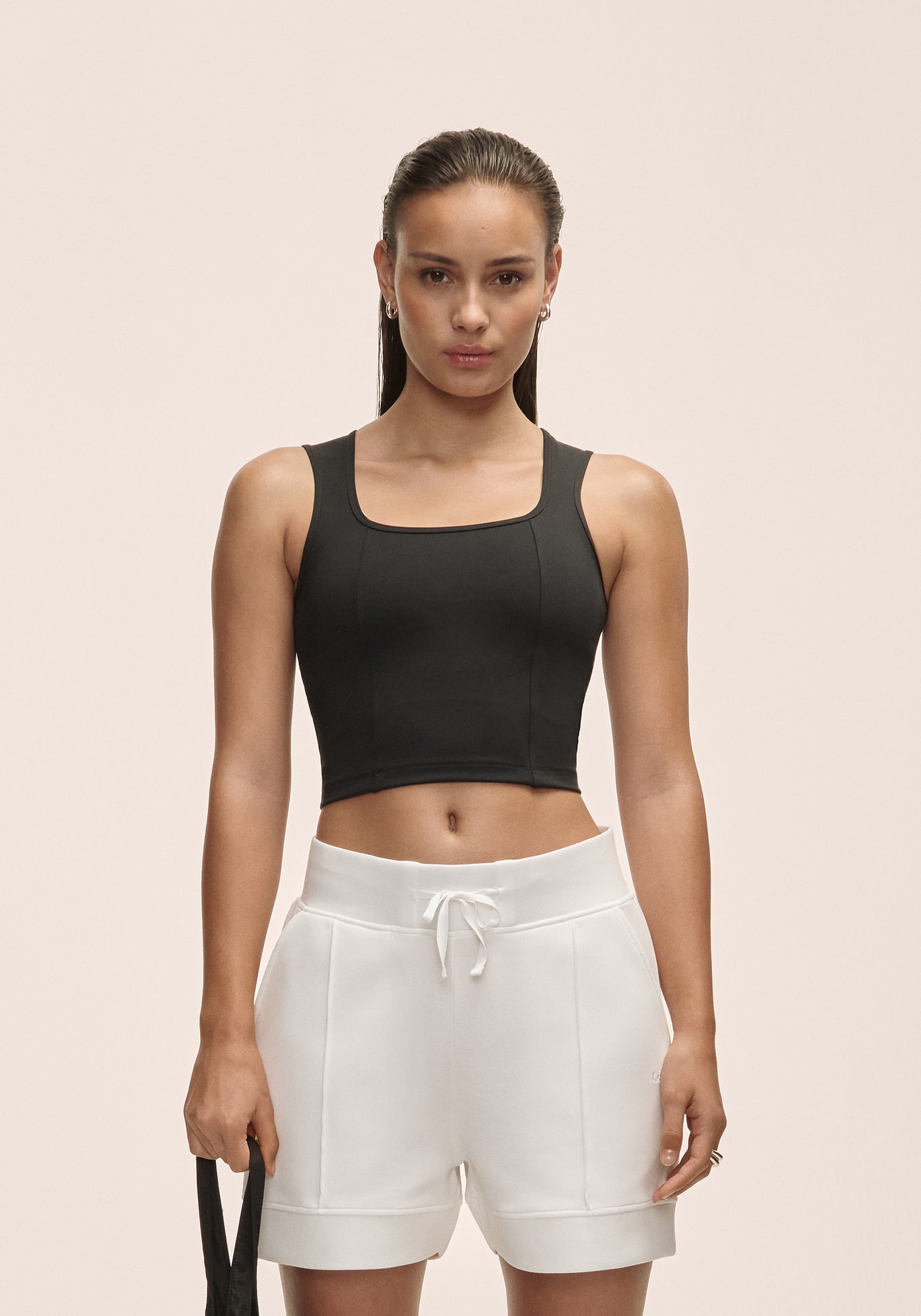 Edge Crop Top - Black