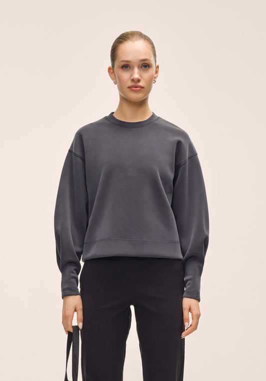 Peachy Crew Neck - Black