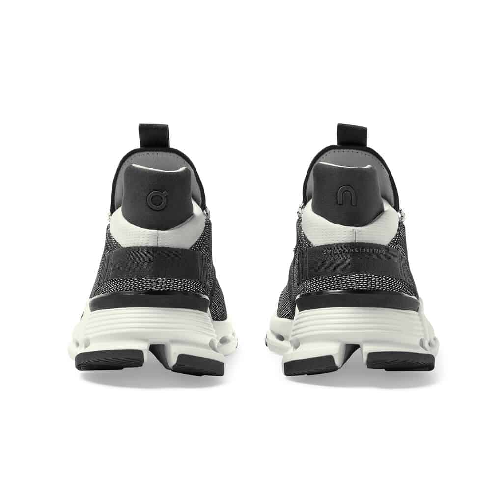 Small JPEG-SS21 Cloudnova Black White M W Pack Shot 5